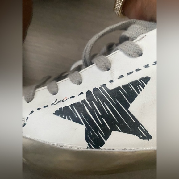 ⭐️Authentic Golden Goose Superstar Sneakers ⭐️ - Picture 3 of 10